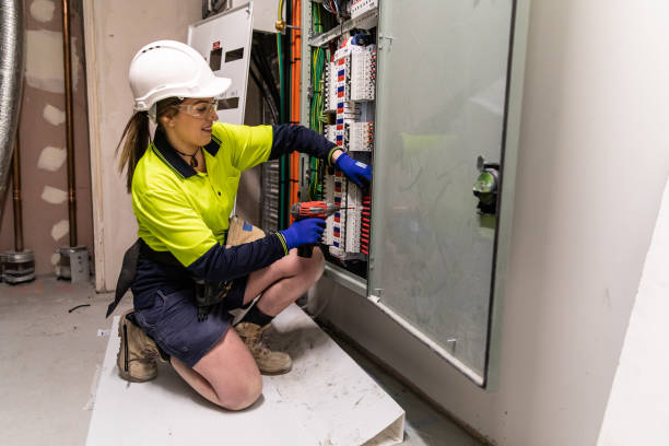 Best Circuit Breaker Repair  in Storm Lake, IA